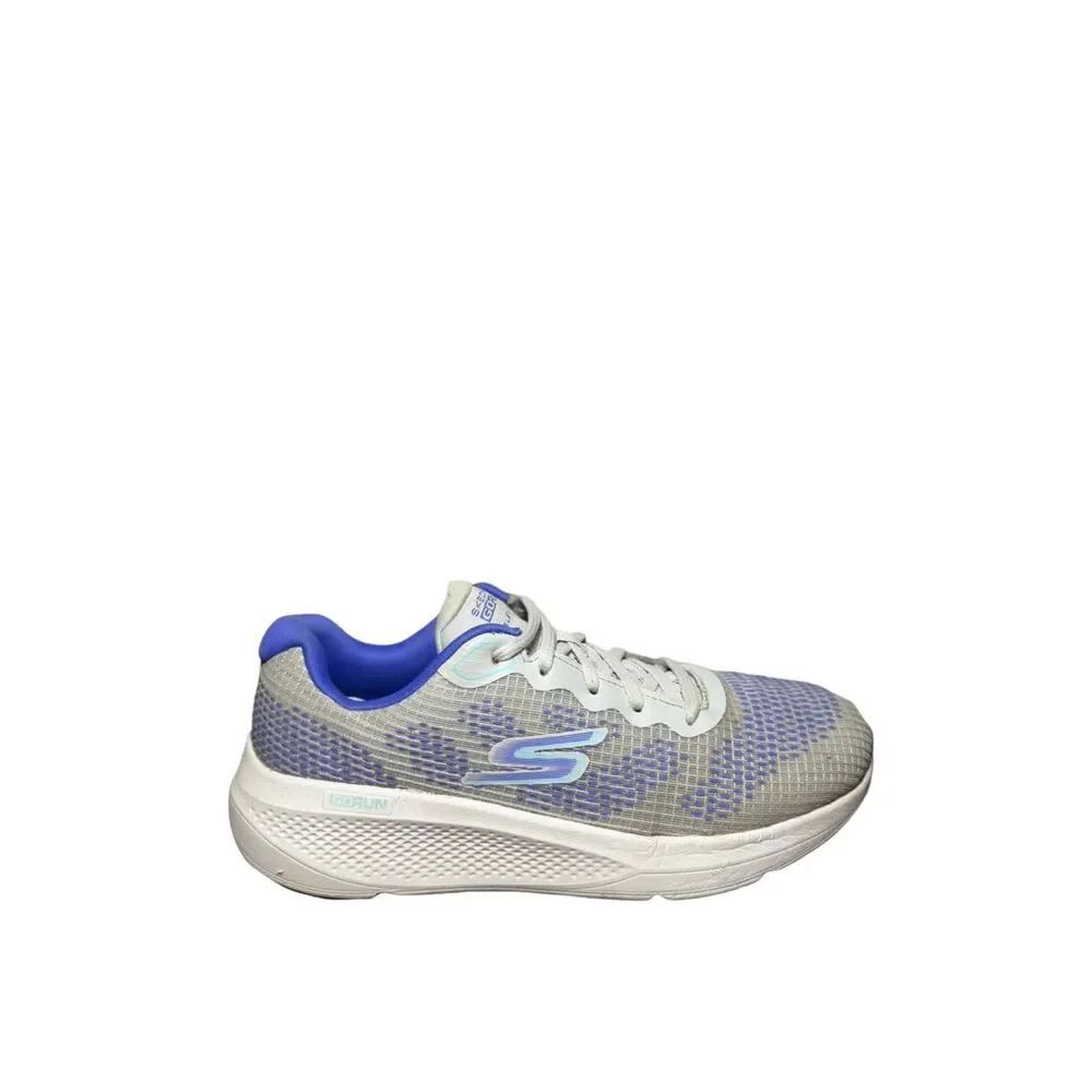 Skechers GORun Mesh Trainer in Gray & Purple Accent size 8